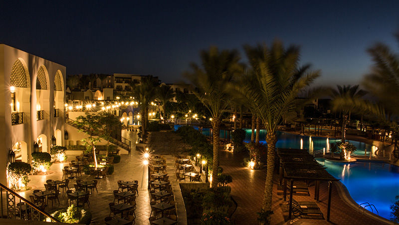 Jaz Belvedere Σαρμ Ελ Σέιχ Εξωτερικό φωτογραφία The resort at night