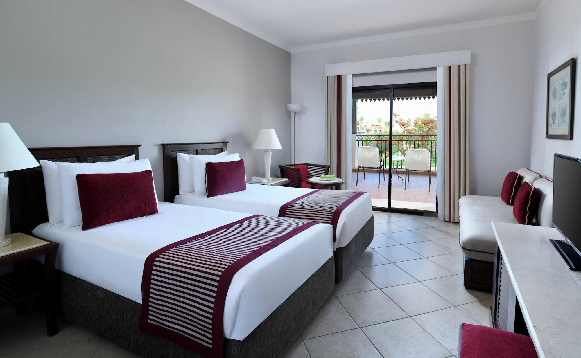 Jaz Belvedere Σαρμ Ελ Σέιχ Εξωτερικό φωτογραφία A room at the Hilton Sharm El Sheikh