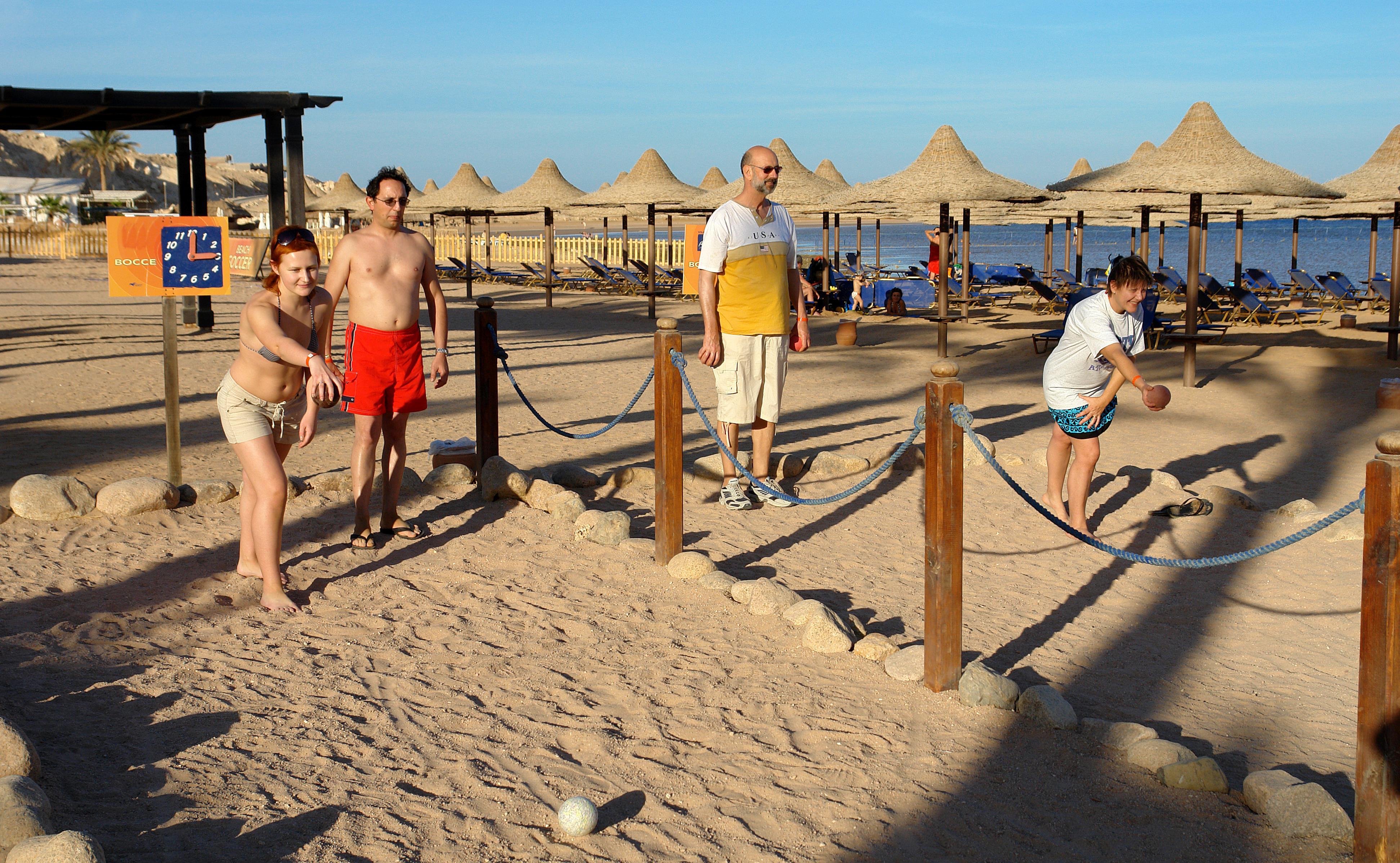 Jaz Belvedere Σαρμ Ελ Σέιχ Εξωτερικό φωτογραφία Boule players in Egypt